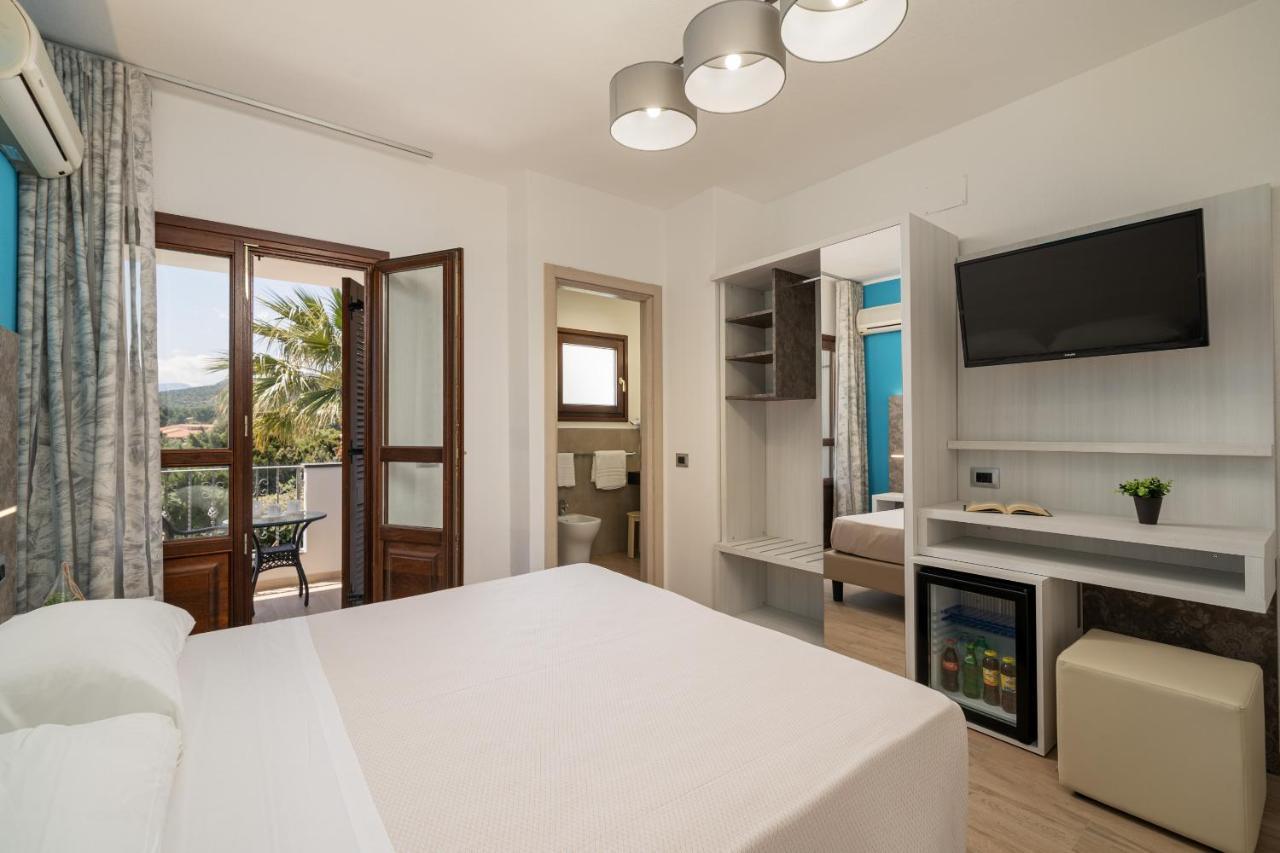 I Ginepri Hotel Cala Gonone Exteriör bild