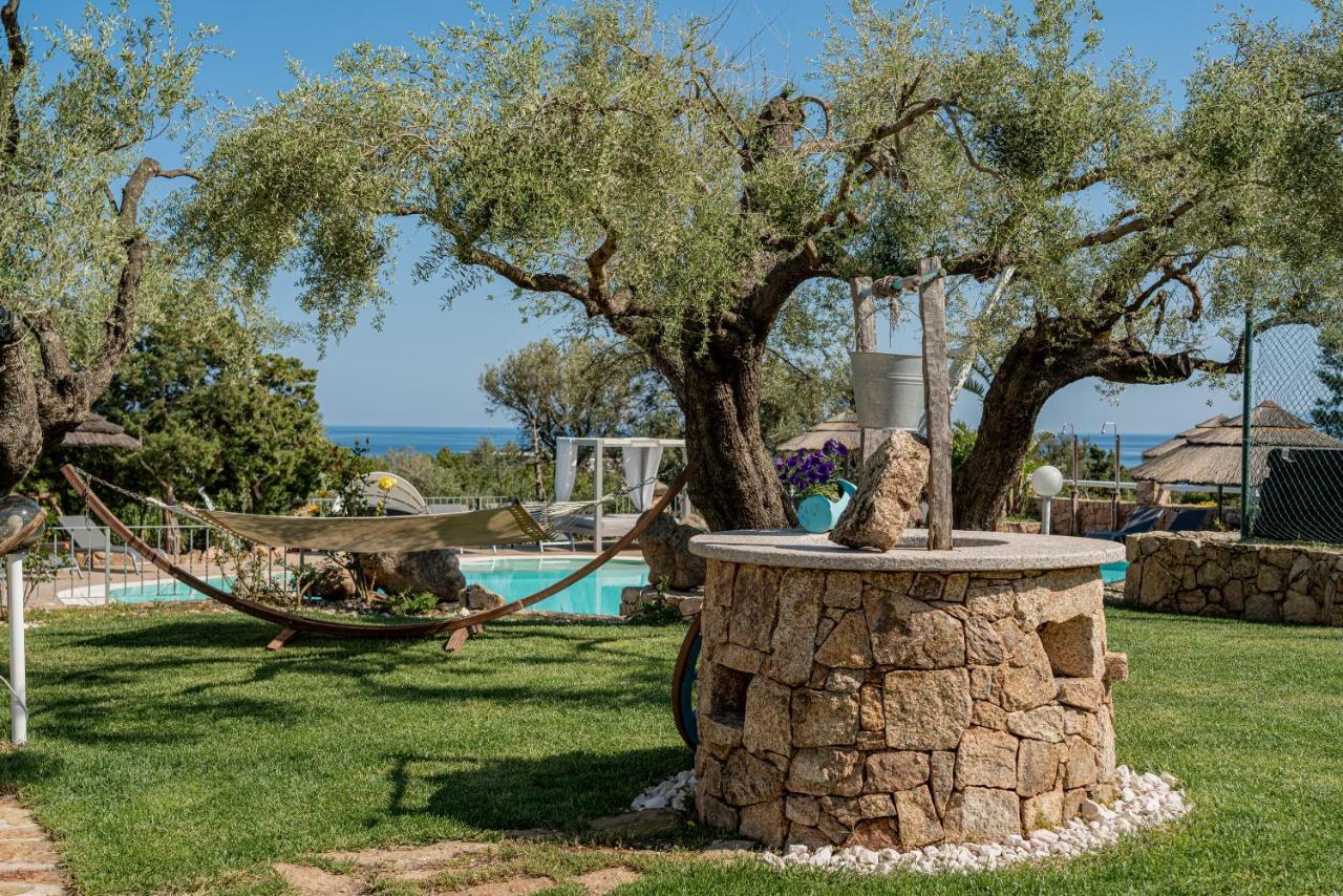 I Ginepri Hotel Cala Gonone Exteriör bild