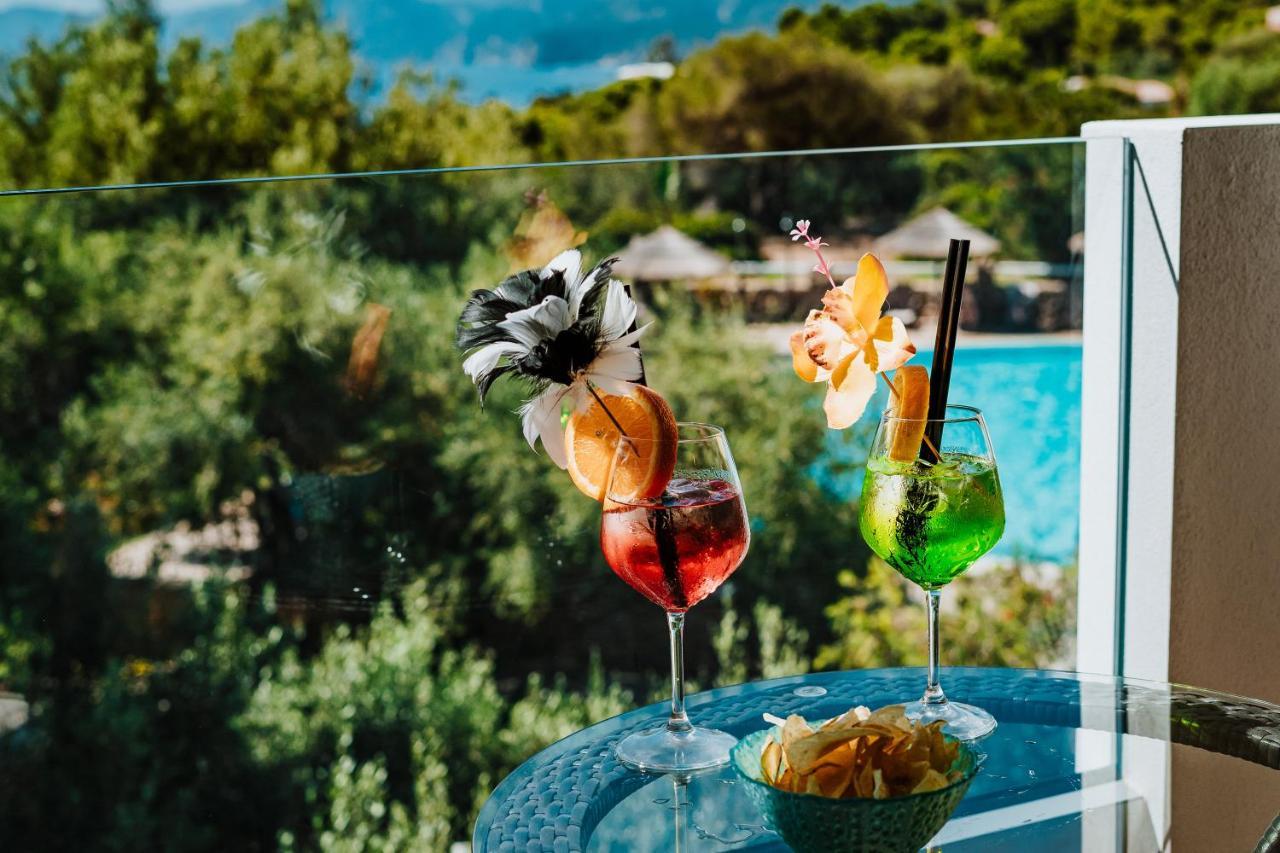 I Ginepri Hotel Cala Gonone Exteriör bild