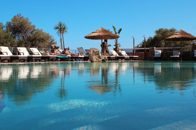 I Ginepri Hotel Cala Gonone Exteriör bild