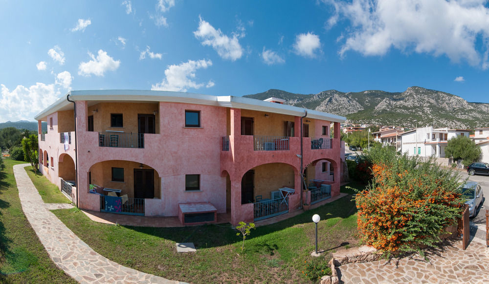 I Ginepri Hotel Cala Gonone Exteriör bild